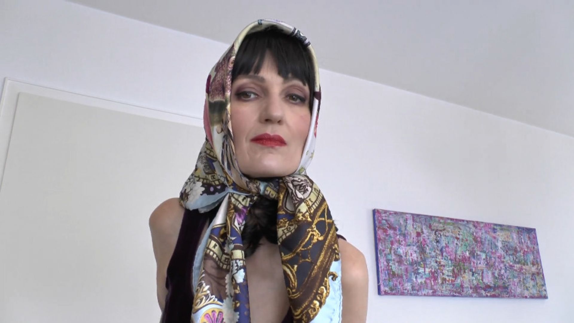 Silk headscarf fashion show clip