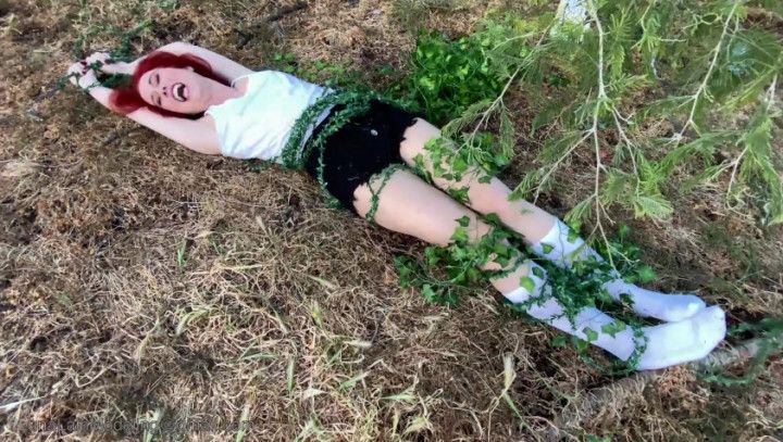 When Plants Attack 2 - Luna Lain HD