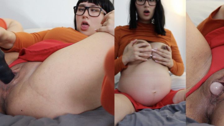 Velma impregnated by Monster dick