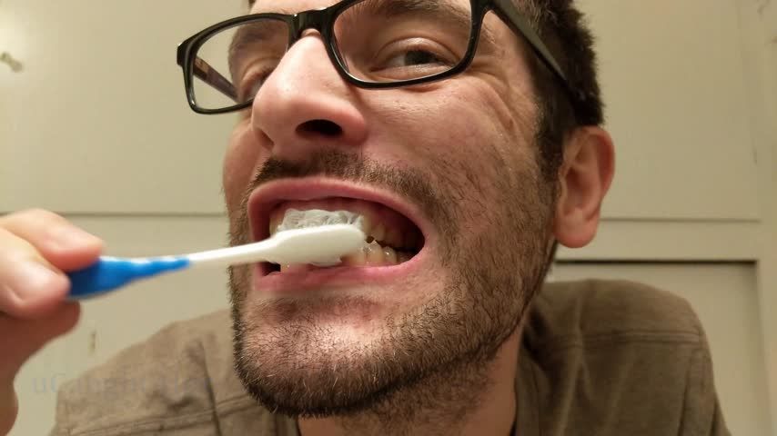 Teeth Brushing 4k