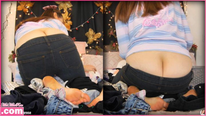 Mila's Sexy Butt Crack IX