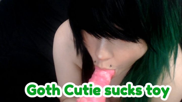 Goth Cutie sucks toy