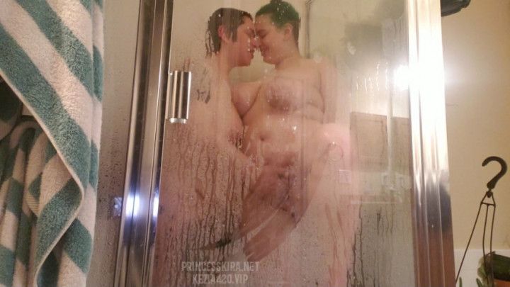 Shower Sex Spy Cam w/ Kezia420