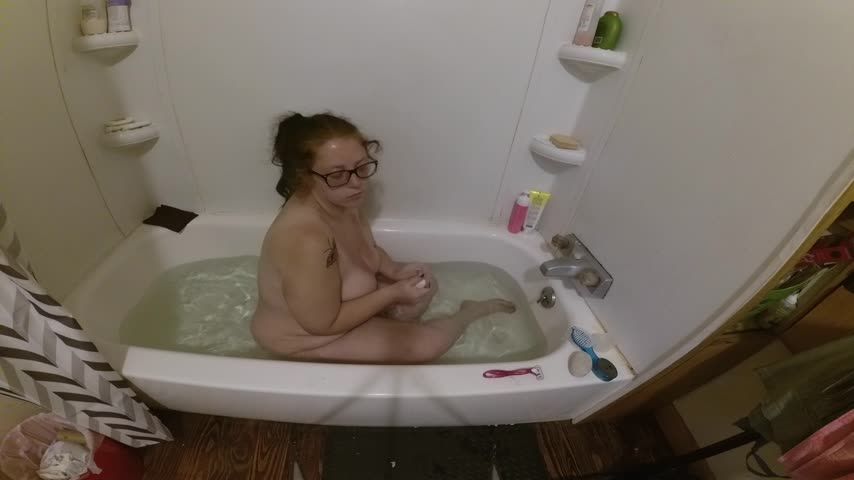 Washing dirty feet for daddy wed30 2018