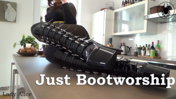 Just Bootworship