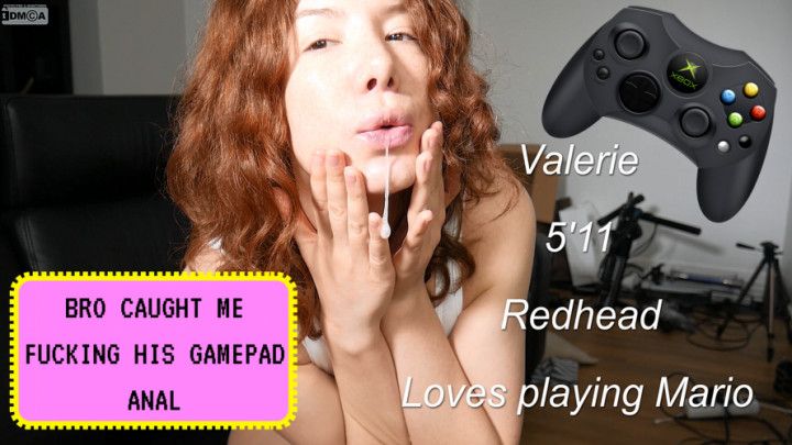 BRO CAUGHT ME FCKNG GAMEPAD~VIRGIN ANAL