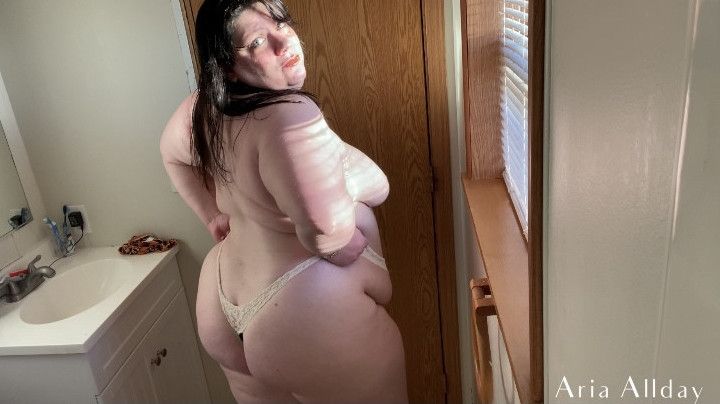 Aria Allday: BBW  NEW PANTY TRY ON