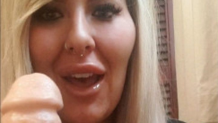 Blonde bbw big tits milf mummy joi