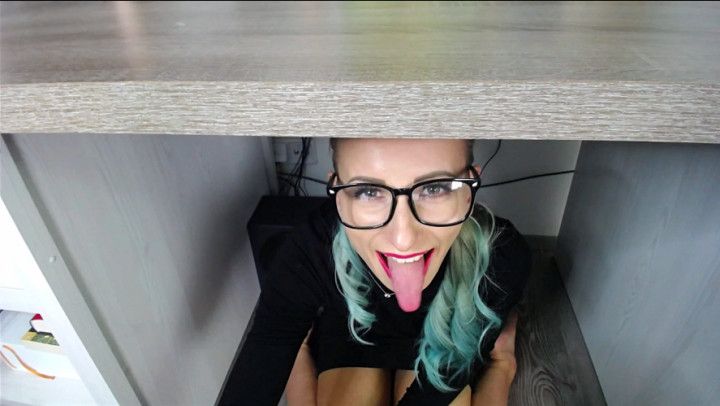 Co-worker gives y bj under the desk