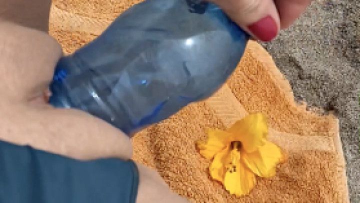 Hottielouve Kinky Bottle at the Beach