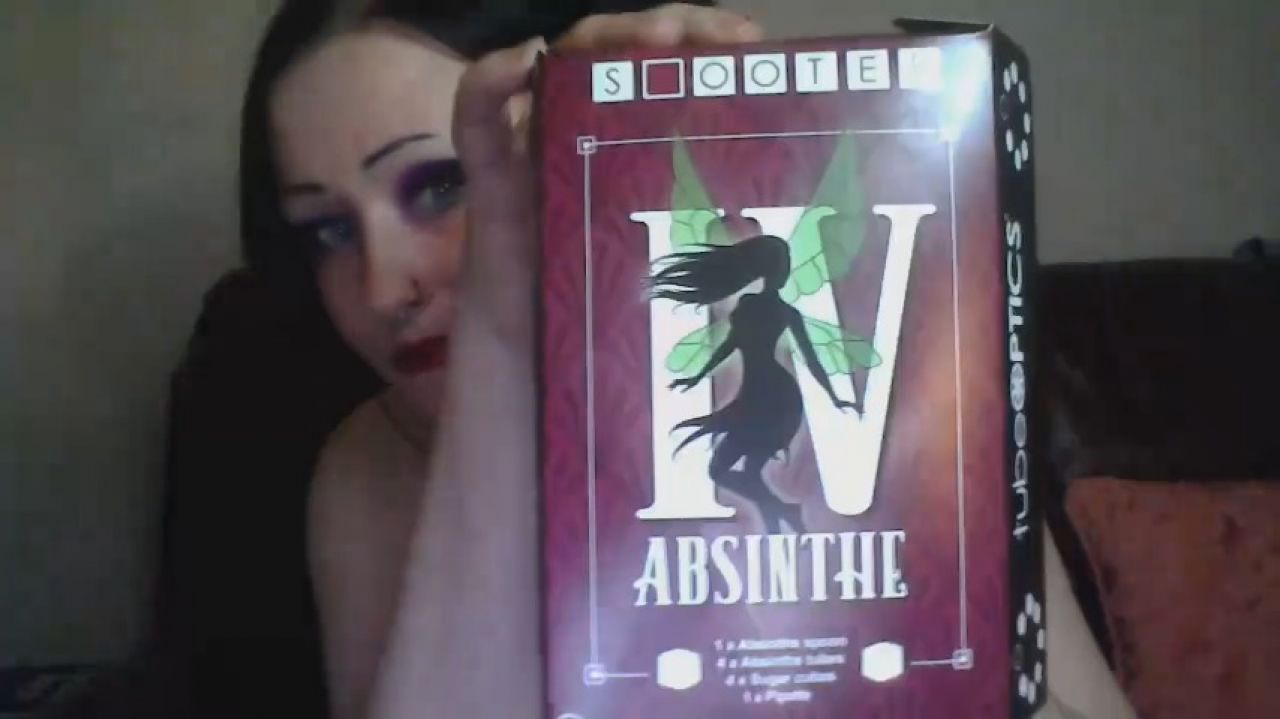 Trying proper absinth