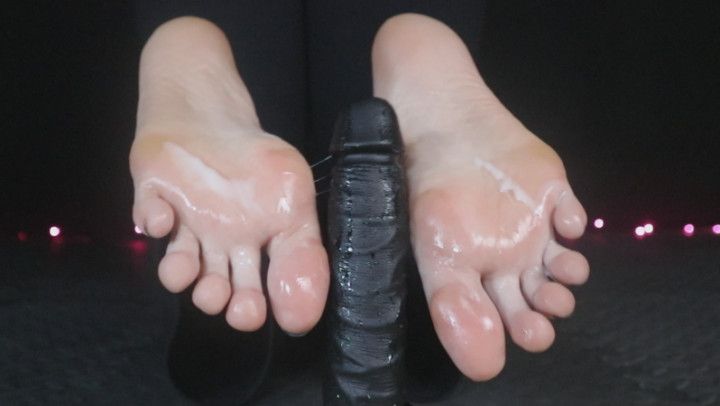 Black Pedi Dildo Footjob - HD