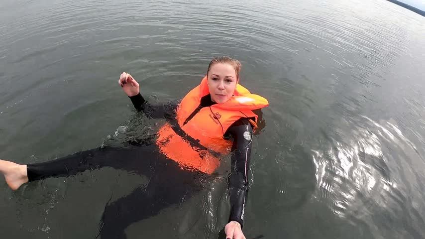 Life Jacket Review in Open Water