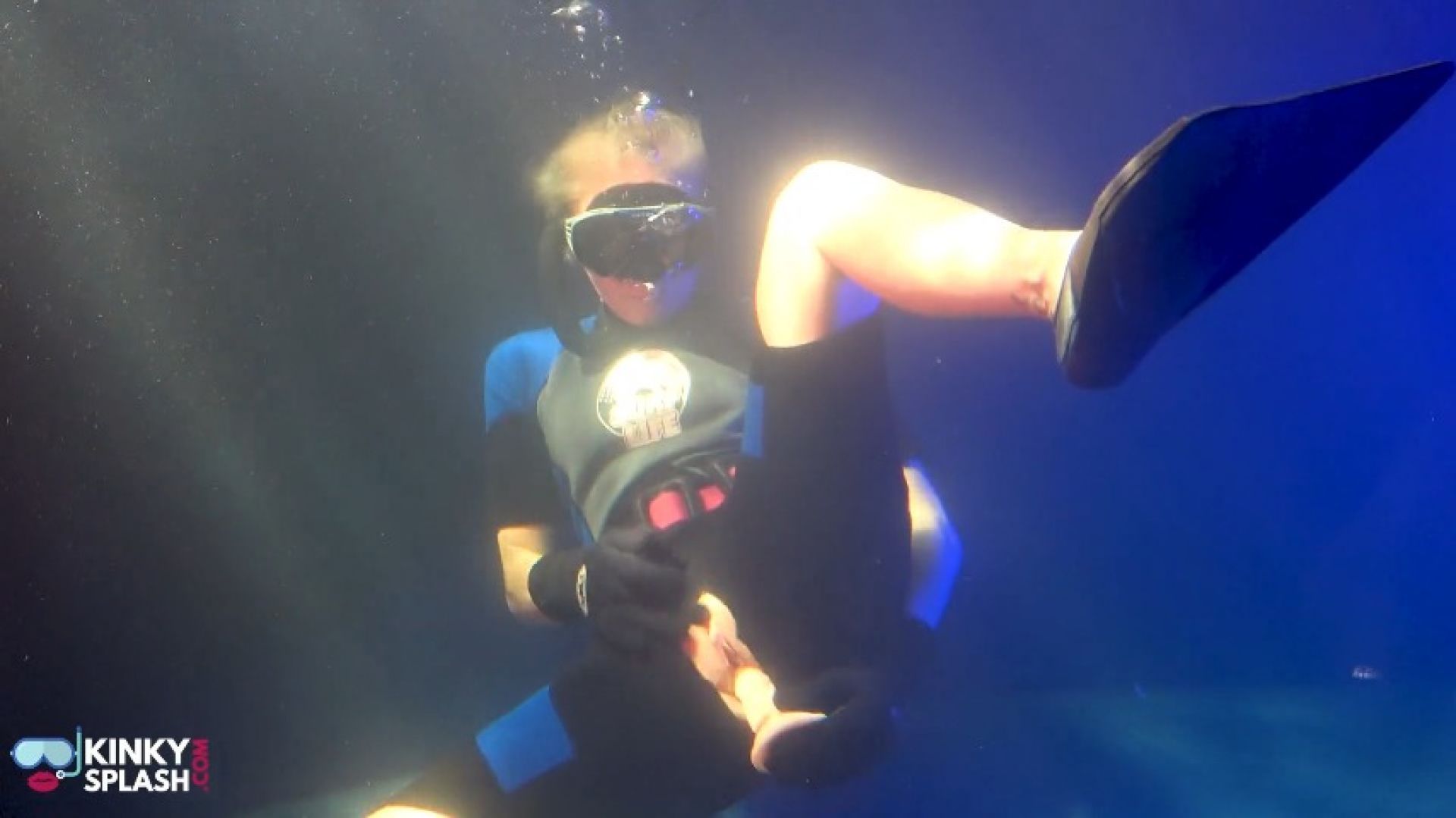 Underwater Wetsuit Toy Fucking and Bubbly Orgasm