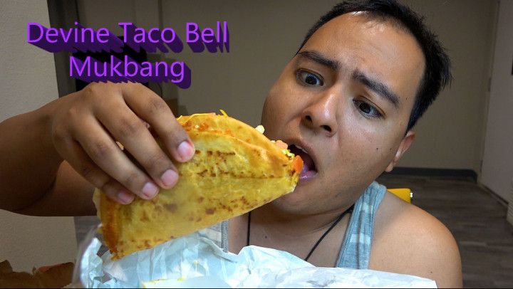 Devine Taco Bell Mukbang