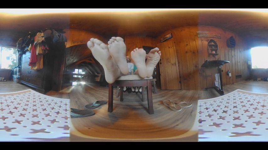 vr foot slave