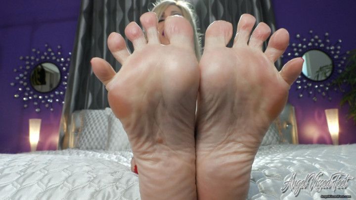 My Feet Want your Cum