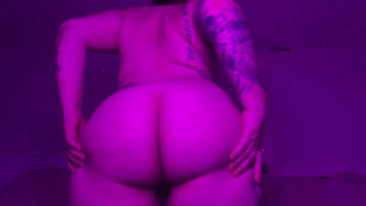 ASS WORSHIP: WEAK FOR BBC ONLY PAWG