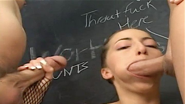 CUM WHORE VERONICA DOUBLE BLOWJOB