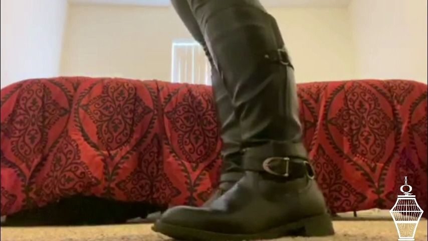 HD Worship for Leather Boot Lovers