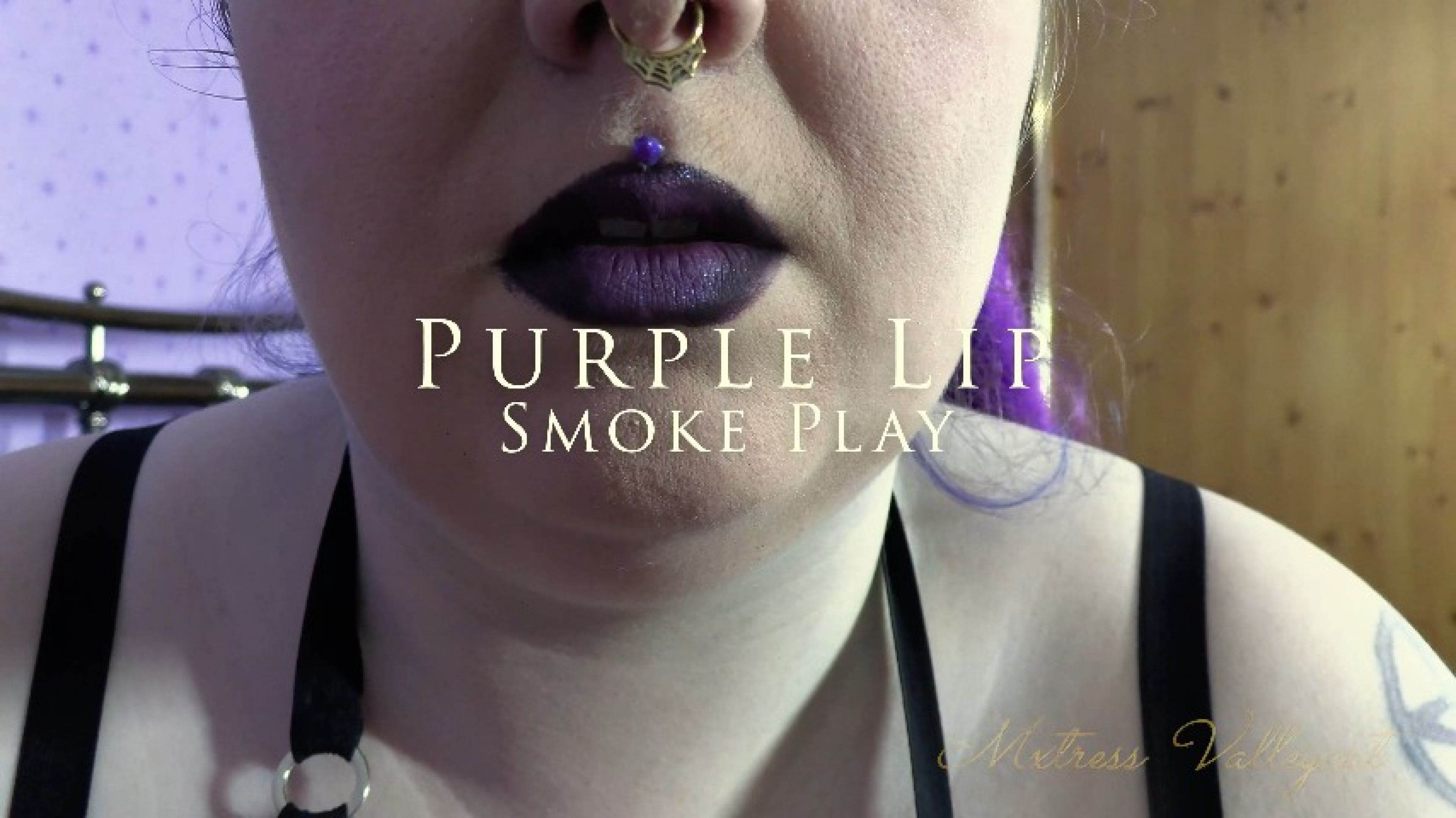 Purple Lip Smoke Play