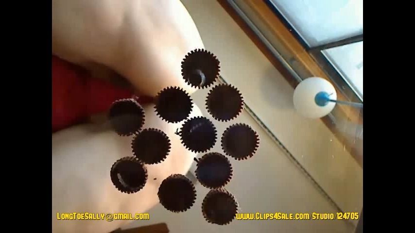 Peanut Butter Cups go splat