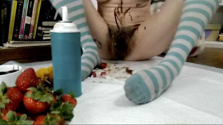 Pissy Punkin's Milky, Messy Mukbang