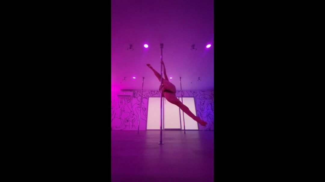 Sexy pole dance compilation 03