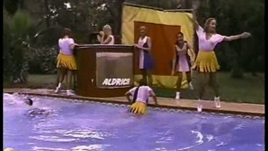 Cheerleaders Dunk Tank 5