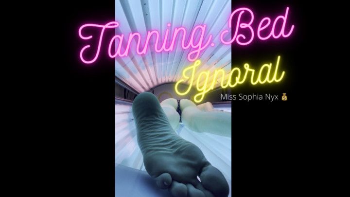 Tanning Bed Bikini Ignoral