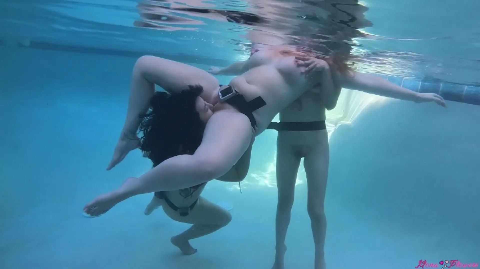 Underwater Threesome