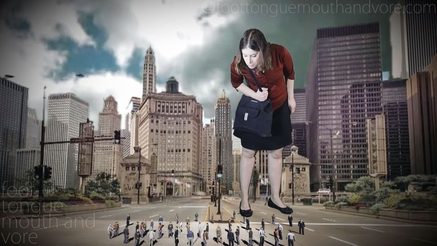 Giant Step-Mom In The City GiantessSFX