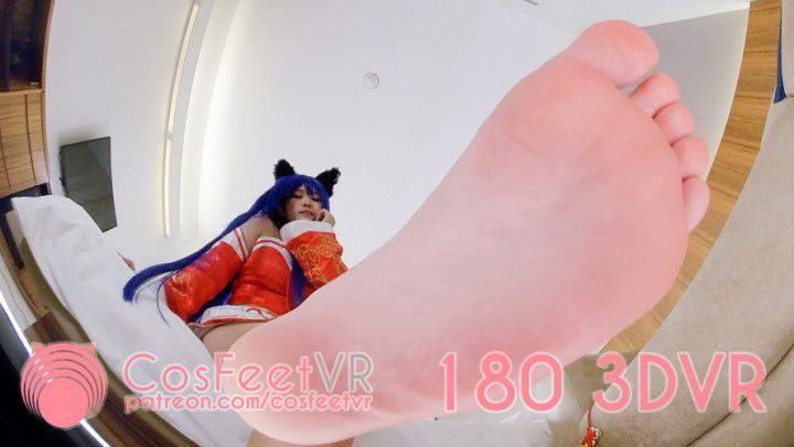 Orange / Cosplay Feet VR - F - Trampling