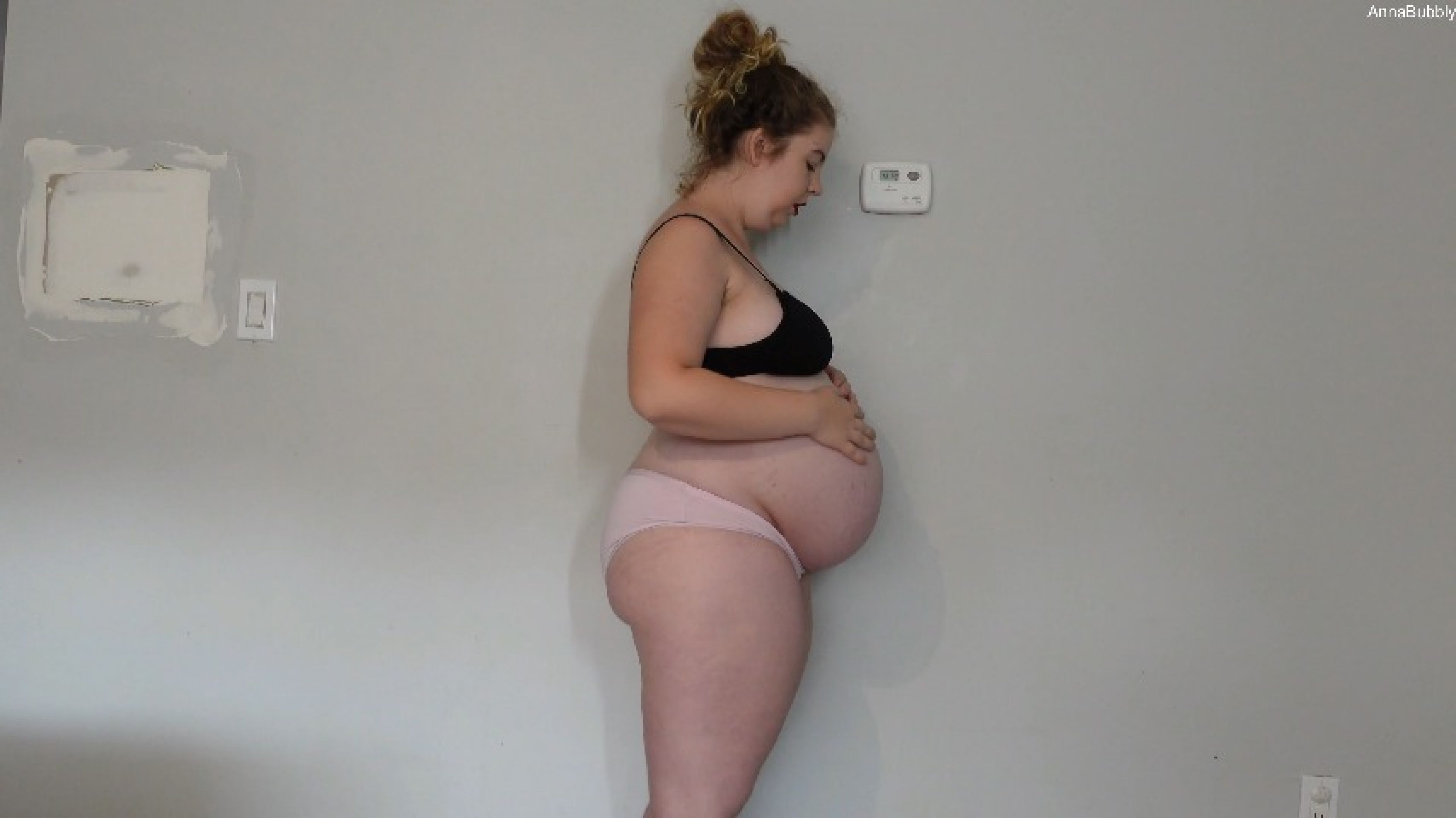 Maternity Clothes Modelling