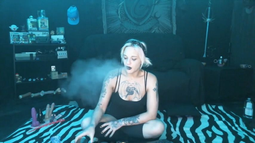 another live smoke fetish