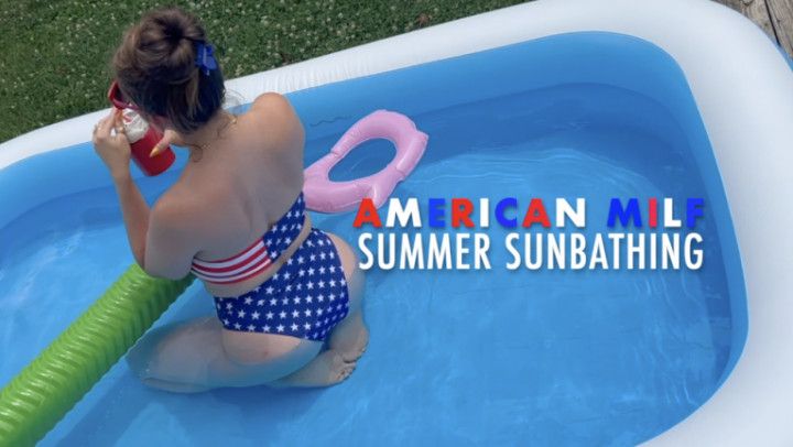 AMERICAN MILF | SUMMER SUNBATHING