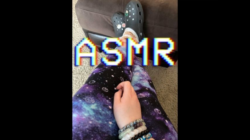 ASMR-  Crocs and comfy clothes