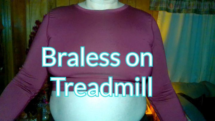 BRALESS on Treadmill - TITTIES Go BOUNCE