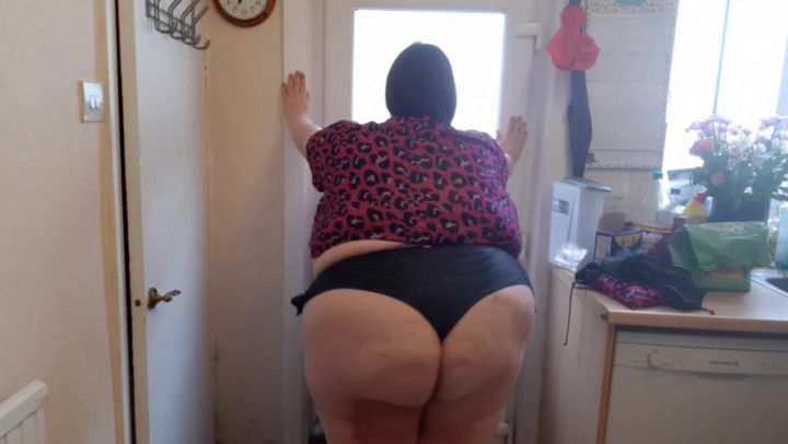 SSBBW TRIES ON NEW BIKINIS FAT BELLY ASS