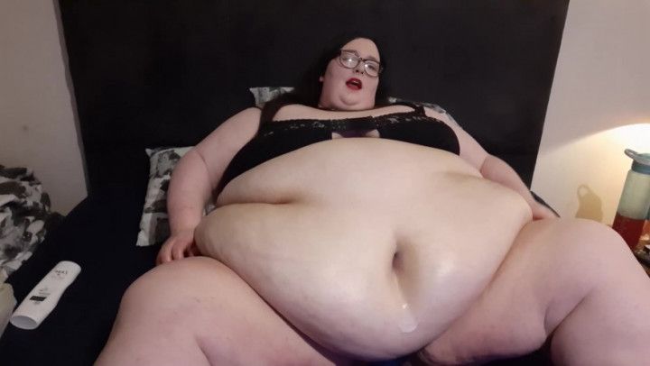 SSBBW BBW BOYFRIEND FANTASY - BELLY PLAY