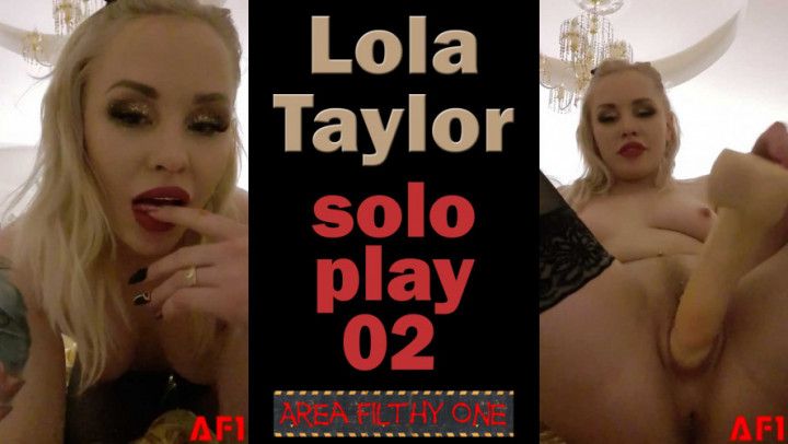 Lola Taylor Solo Play 02