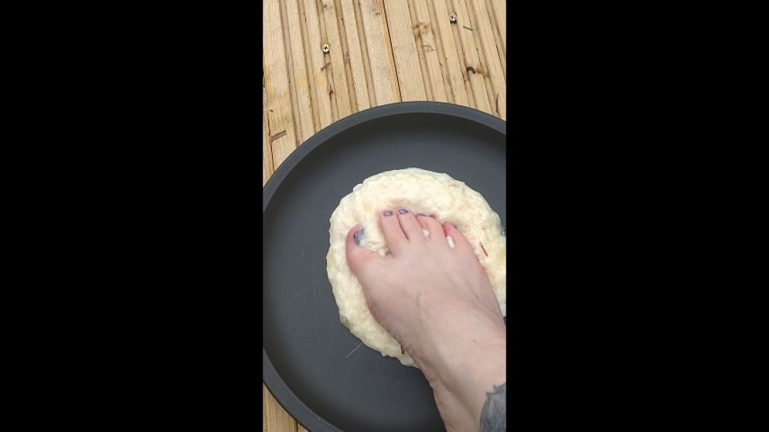 Putting my toes in rice pudding