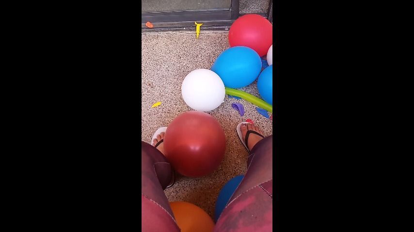 BBW Barefoot Balloons