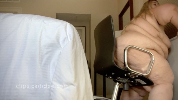 Tight Hotel Chair Struggles