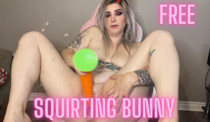 Free Bunny Girl Gets Covered In Squirt