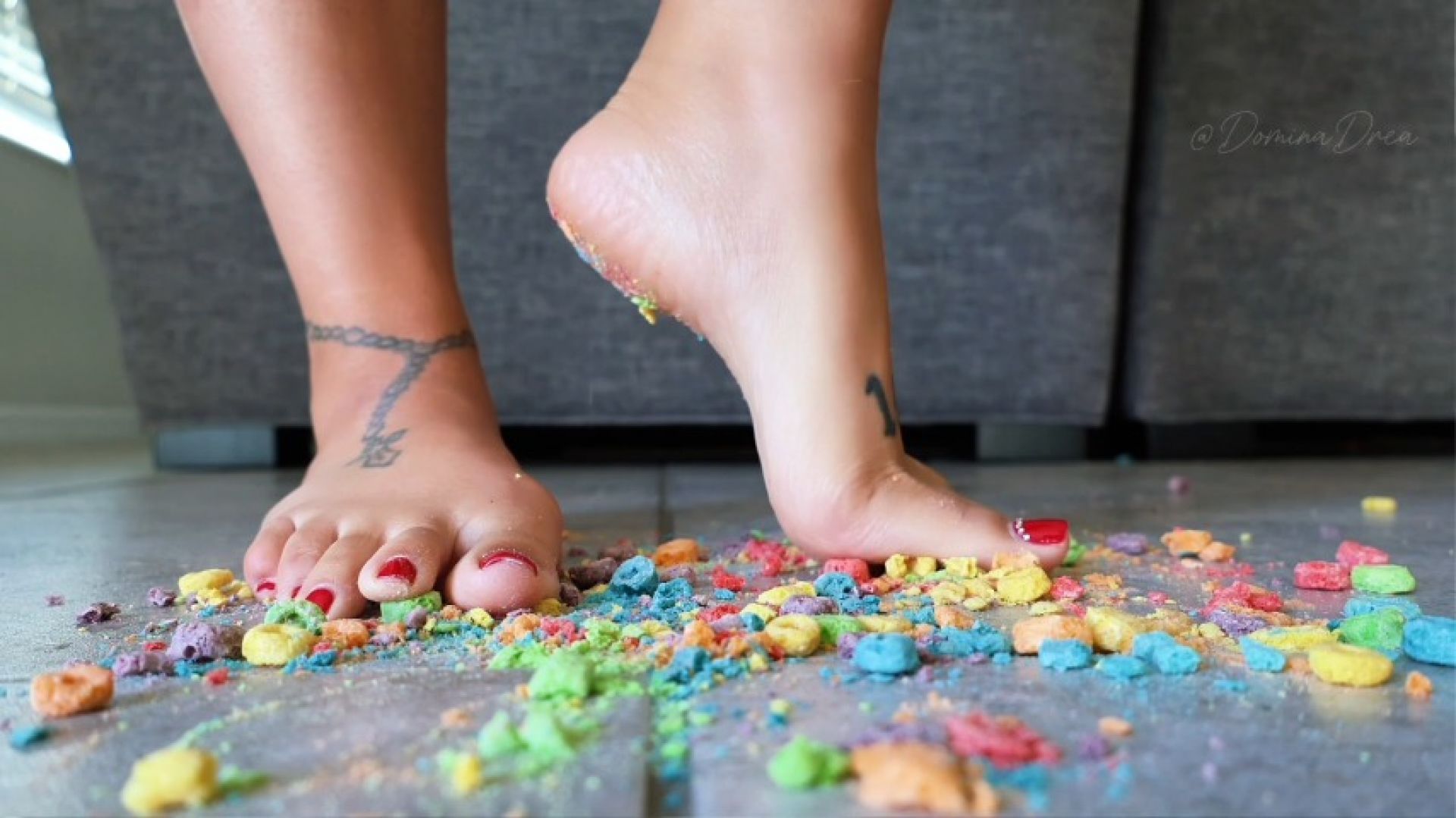 Barefoot Fruit Loop Crush