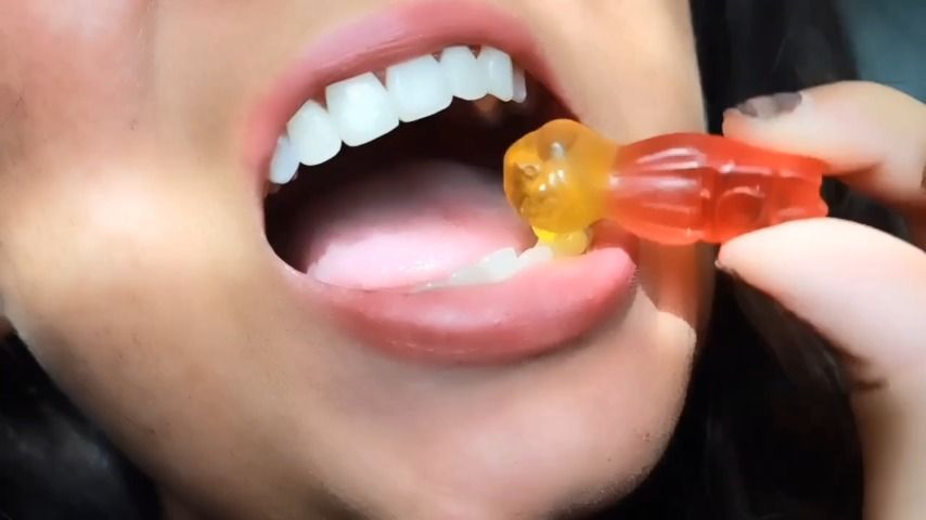 Biting Gummies