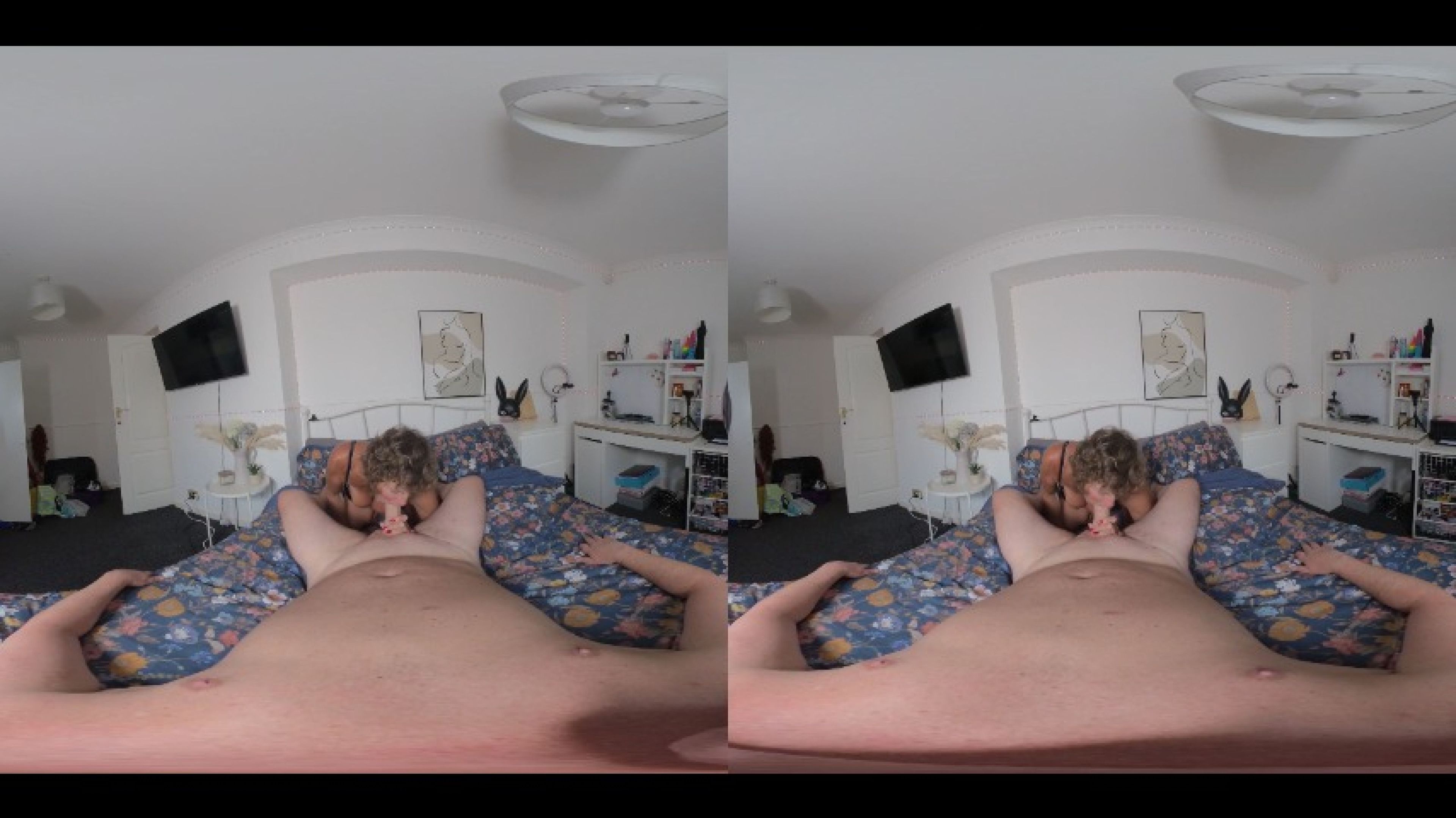 VR Experience with Molly Milf