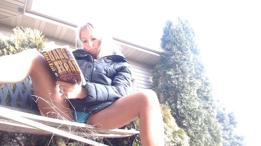 Wet myself while outdoors reading