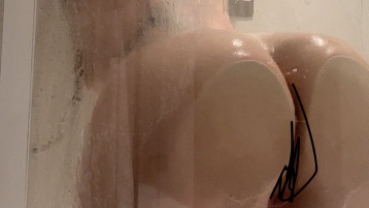 Squishing My Tits and Fat Ass on The Shower Screen